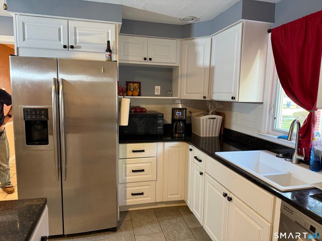 106 Greenhill Terrace, New Haven, CT 06515