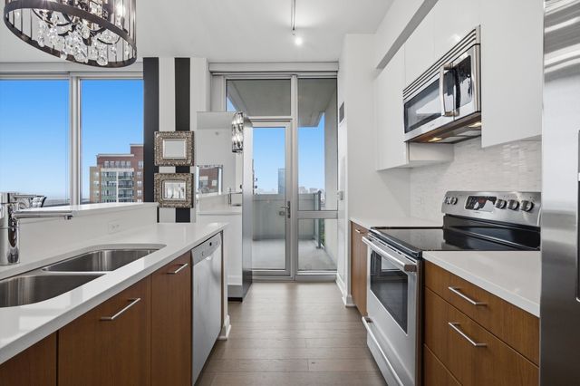 1629 S Prairie Avenue 2005, Chicago, IL 60616