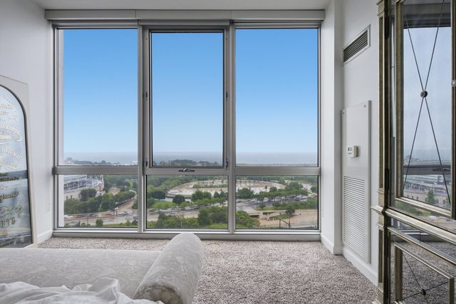 1629 S Prairie Avenue 2005, Chicago, IL 60616