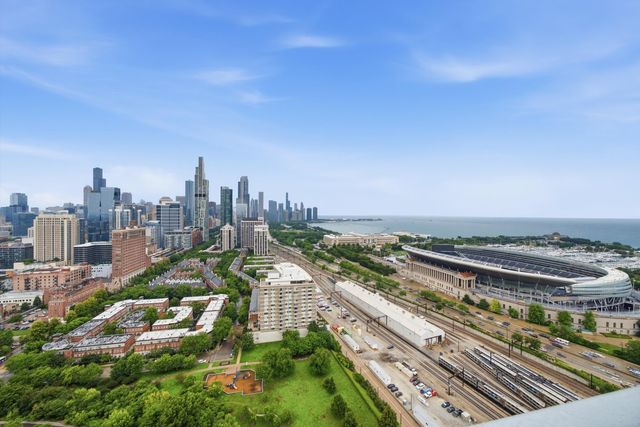 1629 S Prairie Avenue 2005, Chicago, IL 60616