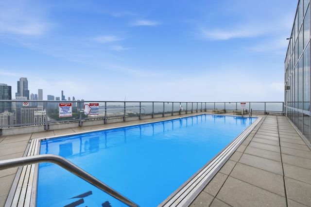 1629 S Prairie Avenue 2005, Chicago, IL 60616