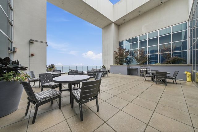 1629 S Prairie Avenue 2005, Chicago, IL 60616