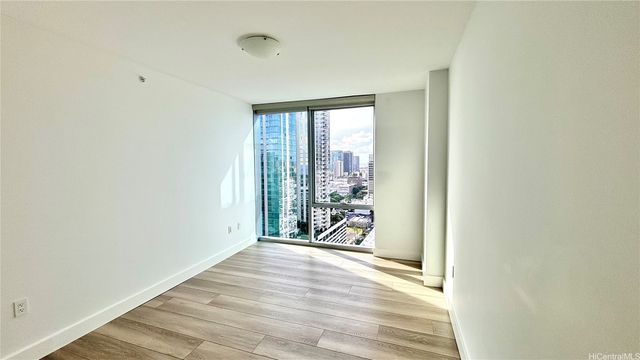 629 Keeaumoku Street 2310, Honolulu, HI 96814
