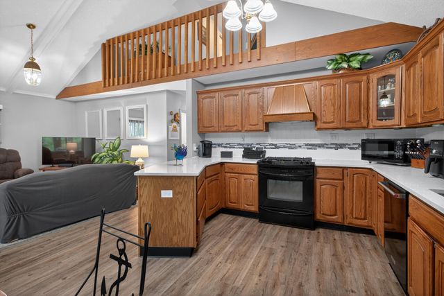 571 Acorn Trail, Horton, MI 49246
