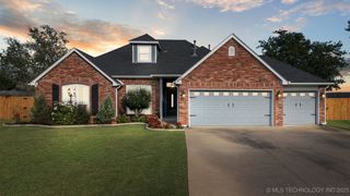 22485 Riverwood Drive, Claremore, OK 74019