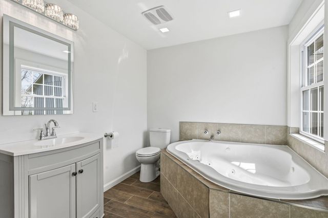 6308 S Glenridge Drive, Springfield, MO 65804