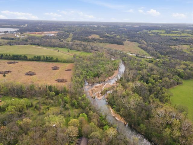 6308 S Glenridge Drive, Springfield, MO 65804