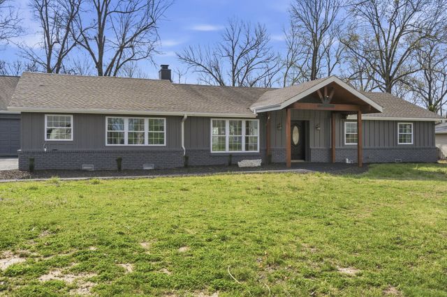 6308 S Glenridge Drive, Springfield, MO 65804