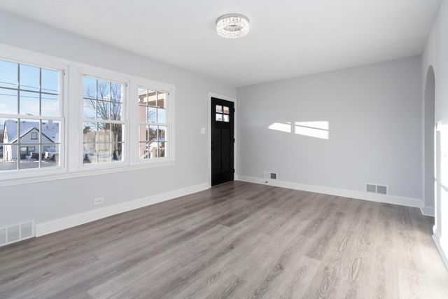 321 W 6th Street, London, KY 40741