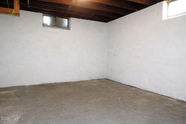 47 McClellan Avenue, Amsterdam, NY 12010