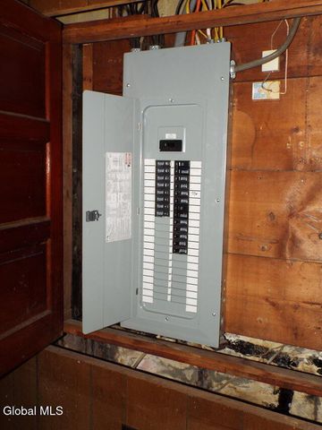 47 McClellan Avenue, Amsterdam, NY 12010