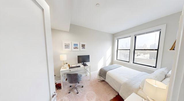 9 Anderson 5 F, Boston, MA 02114