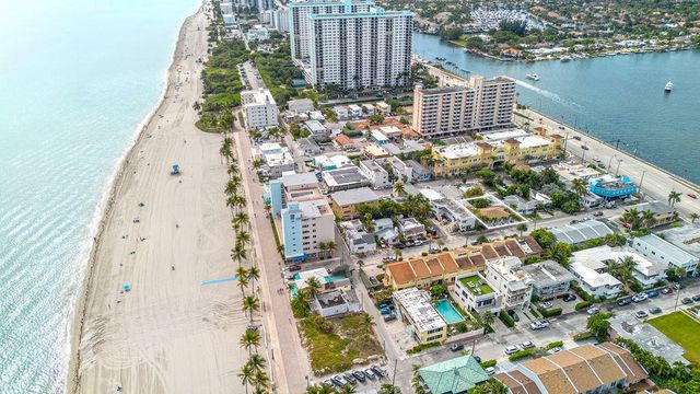 334 Oregon Street, Hollywood, FL 33019