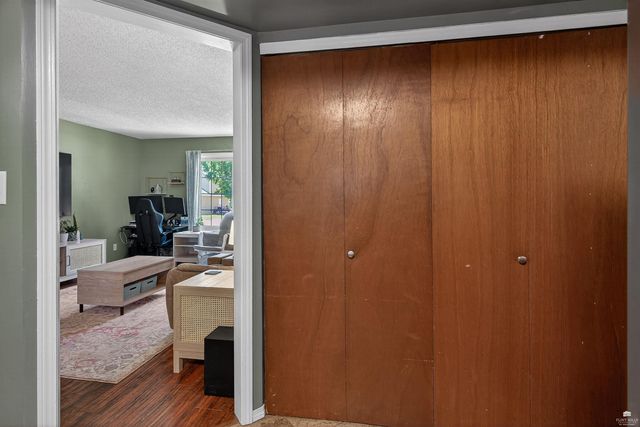 2508 Nutmeg, Manhattan, KS 66502