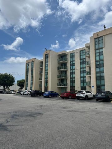 2055 SW 122nd Avenue 321, Miami, FL 33175