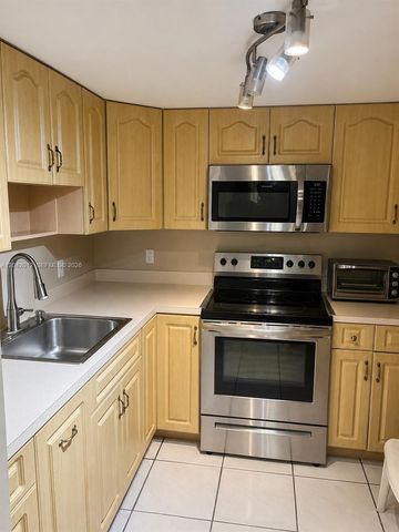 2055 SW 122nd Avenue 321, Miami, FL 33175