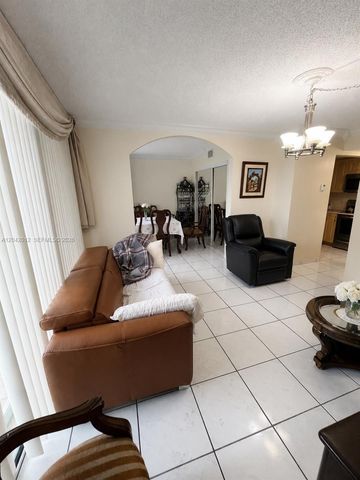 2055 SW 122nd Avenue 321, Miami, FL 33175