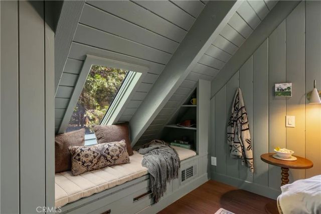 191 John Muir, Lake Arrowhead, CA 92352