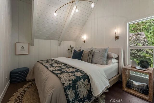 191 John Muir, Lake Arrowhead, CA 92352