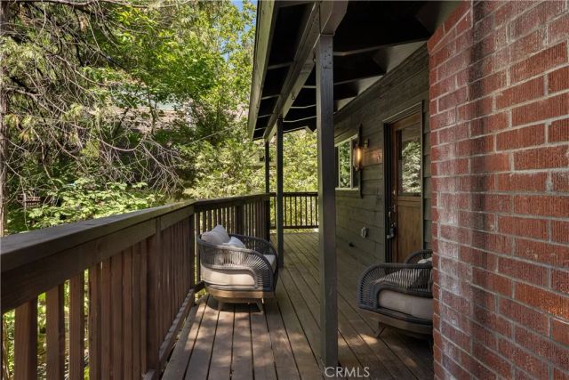 191 John Muir, Lake Arrowhead, CA 92352