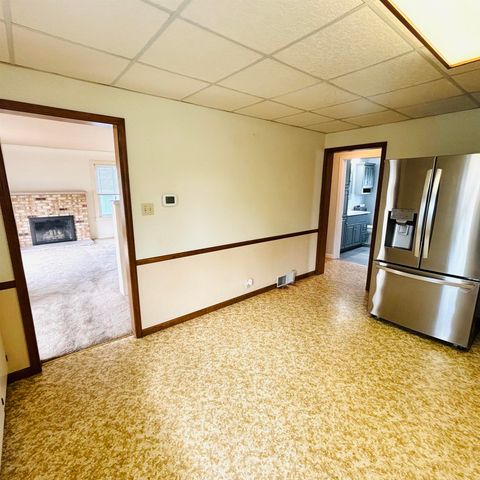 1144 W Hampton Road, Essexville, MI 48732