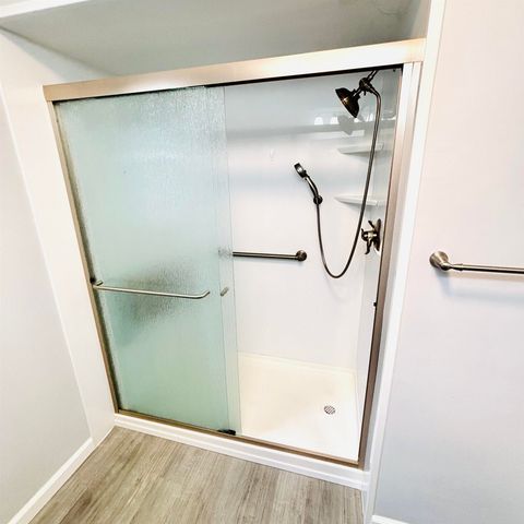 1144 W Hampton Road, Essexville, MI 48732