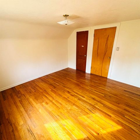 1144 W Hampton Road, Essexville, MI 48732