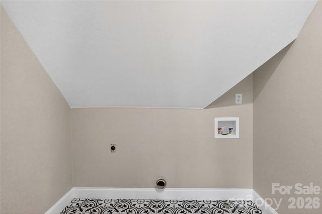 8905 Pennyhill Drive, Huntersville, NC 28078