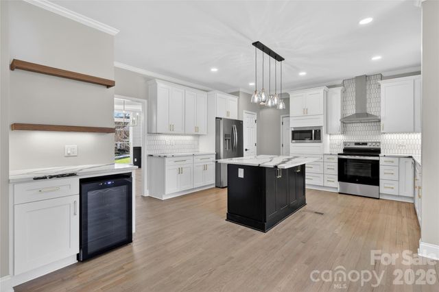 8905 Pennyhill Drive, Huntersville, NC 28078