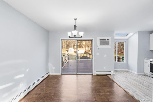 4 Franklin Place, Washingtonville, NY 10992