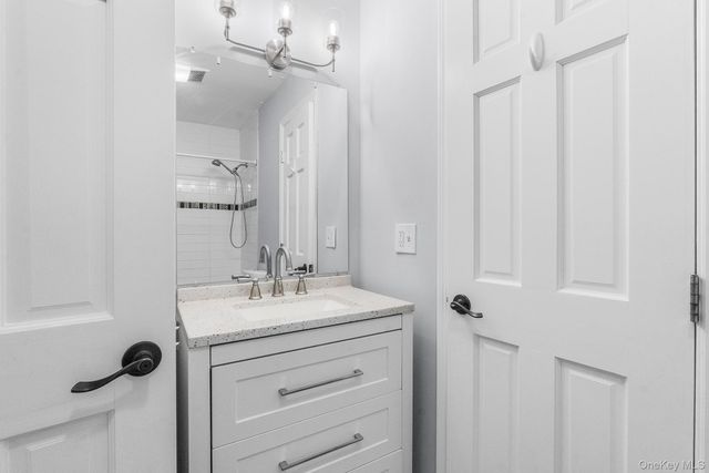 4 Franklin Place, Washingtonville, NY 10992