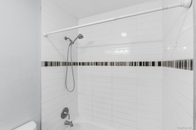 4 Franklin Place, Washingtonville, NY 10992