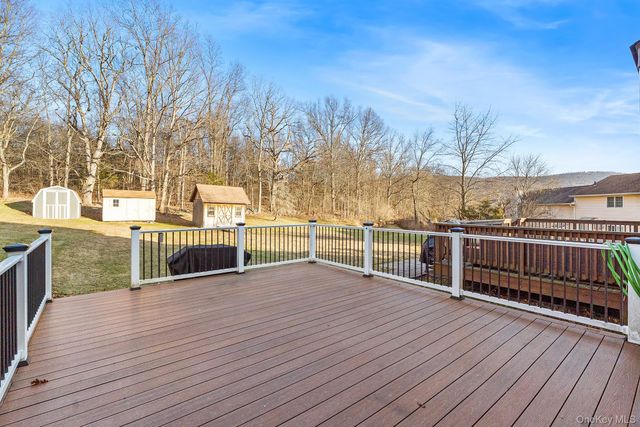 4 Franklin Place, Washingtonville, NY 10992