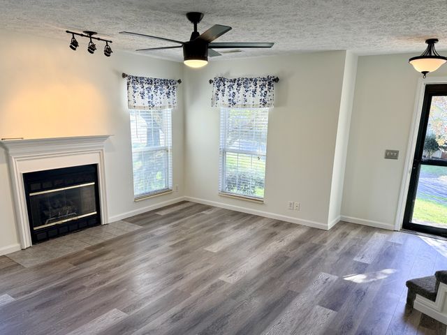 113 Waters Edge Ln, Hendersonville, TN 37075