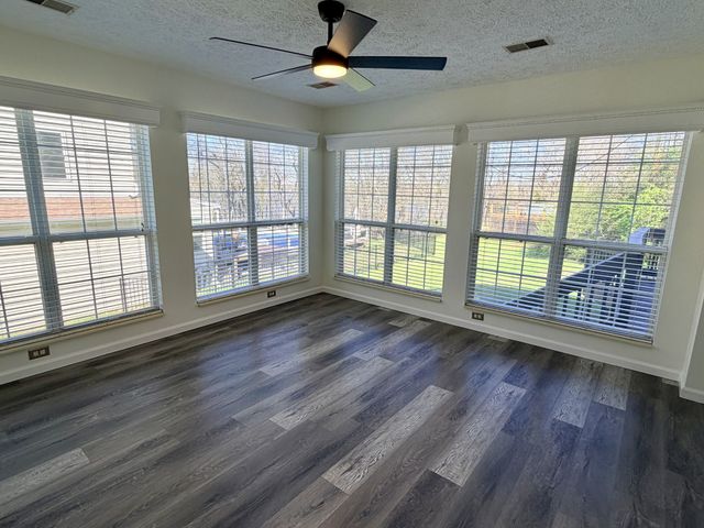 113 Waters Edge Ln, Hendersonville, TN 37075