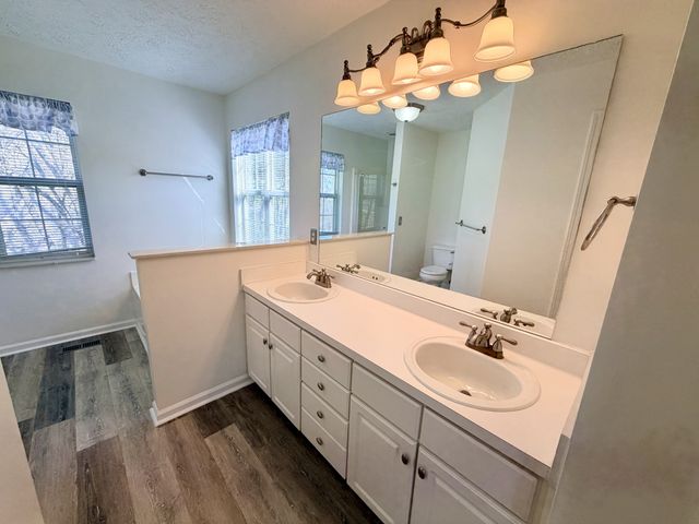 113 Waters Edge Ln, Hendersonville, TN 37075