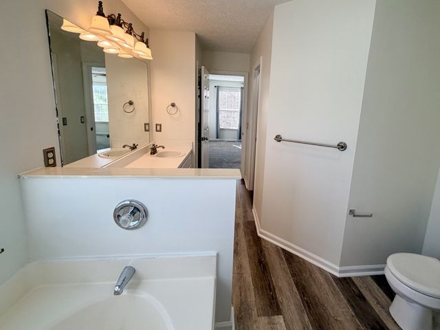 113 Waters Edge Ln, Hendersonville, TN 37075