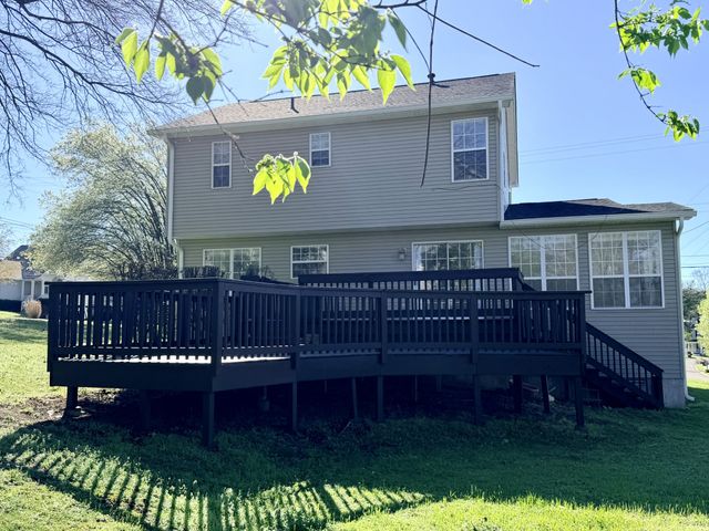 113 Waters Edge Ln, Hendersonville, TN 37075