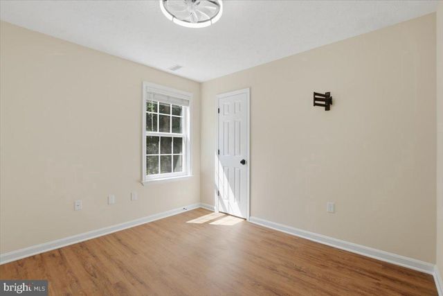 242 CEDAR RIDGE DR, Ruther Glen, VA 22546
