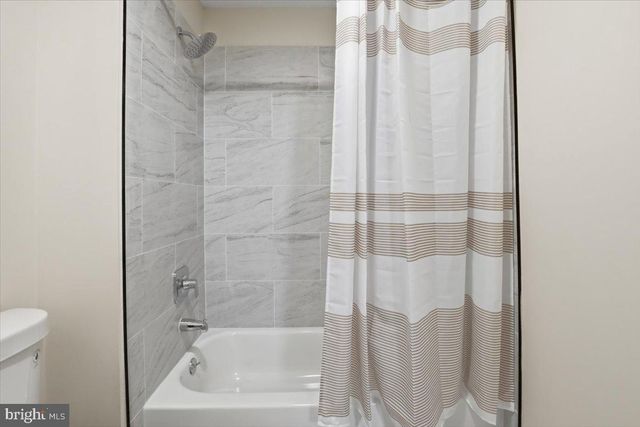 242 CEDAR RIDGE DR, Ruther Glen, VA 22546
