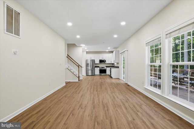 242 CEDAR RIDGE DR, Ruther Glen, VA 22546