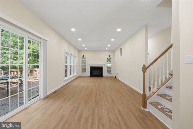 242 CEDAR RIDGE DR, Ruther Glen, VA 22546