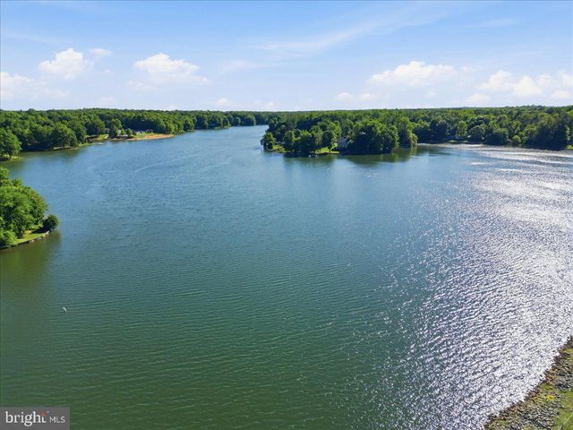 242 CEDAR RIDGE DR, Ruther Glen, VA 22546