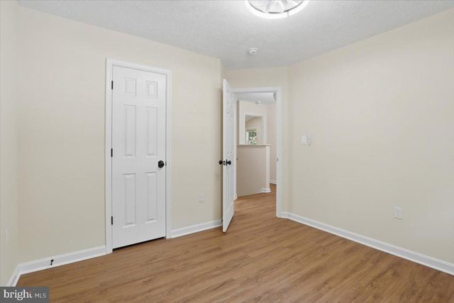 242 CEDAR RIDGE DR, Ruther Glen, VA 22546