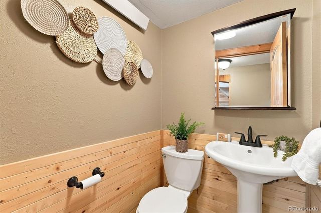 13405 W 82nd Avenue, Arvada, CO 80005