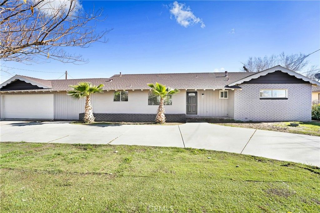 38520 12th E, Palmdale, CA 93550