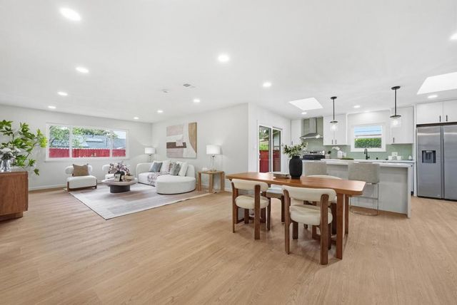 774 San Lucas Avenue, Mountain View, CA 94043