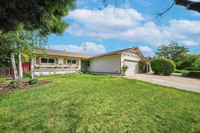 774 San Lucas Avenue, Mountain View, CA 94043