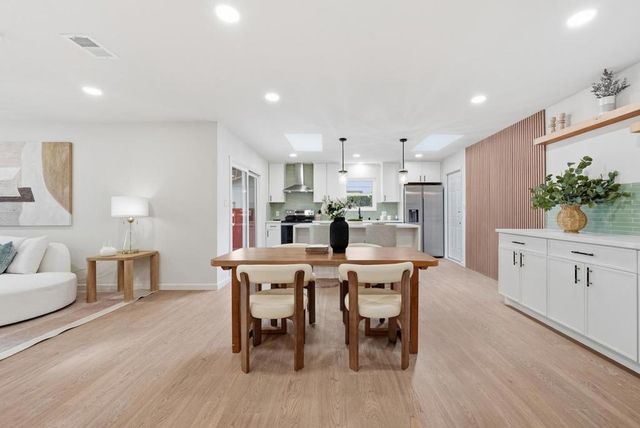 774 San Lucas Avenue, Mountain View, CA 94043