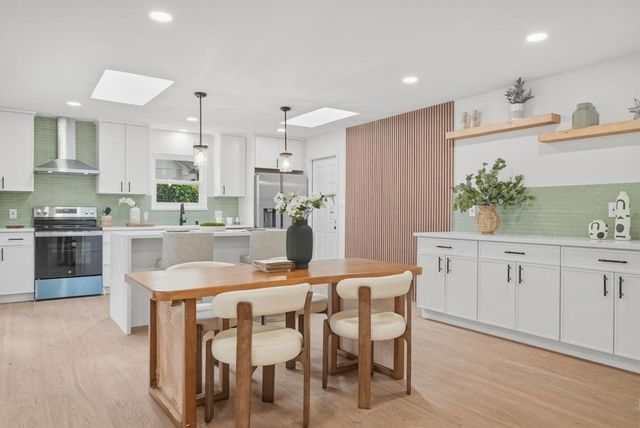 774 San Lucas Avenue, Mountain View, CA 94043